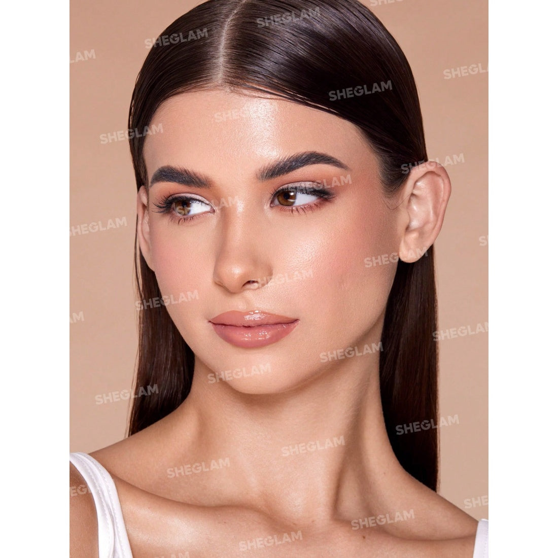 Base hidratante Skinfinite de SHEGLAM - Nude
