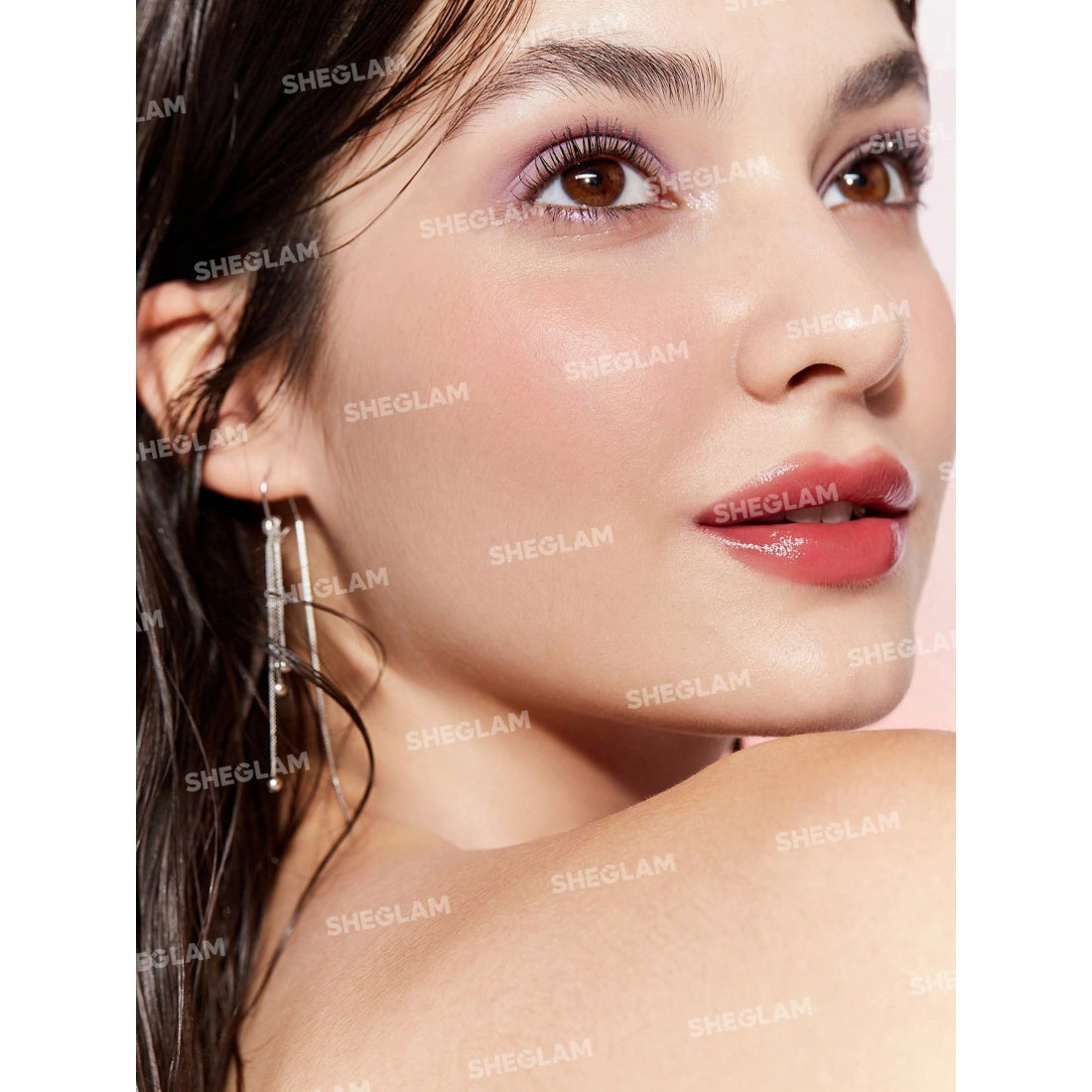 SHEGLAM Mirror Kiss Hochglanz-Lipstick – 111 High Key